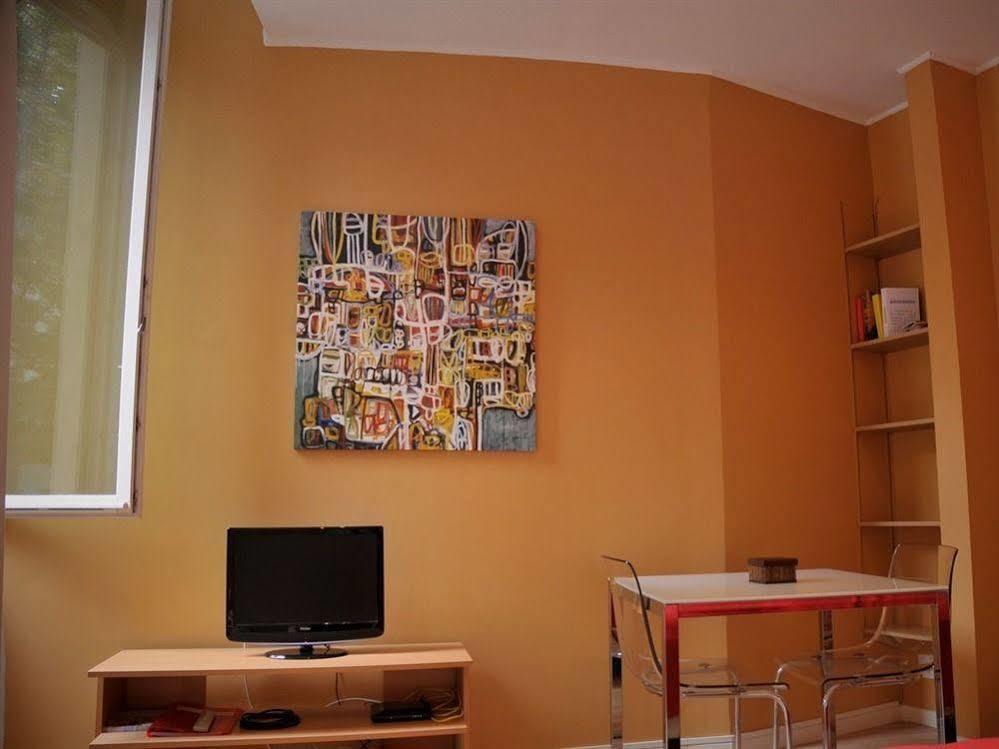 Les Studios De La Place Lione Esterno foto